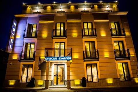 Property building, Facade/entrance, Night