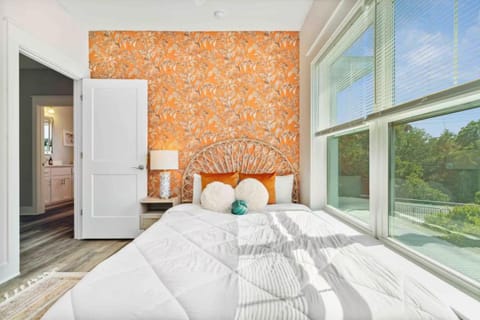 Pickle Beach House in Upper Grand Lagoon