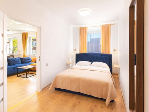 Bed, Bedroom, wardrobe