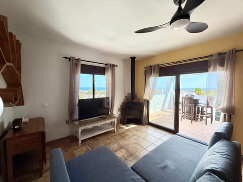 TV and multimedia, Living room, Sea view