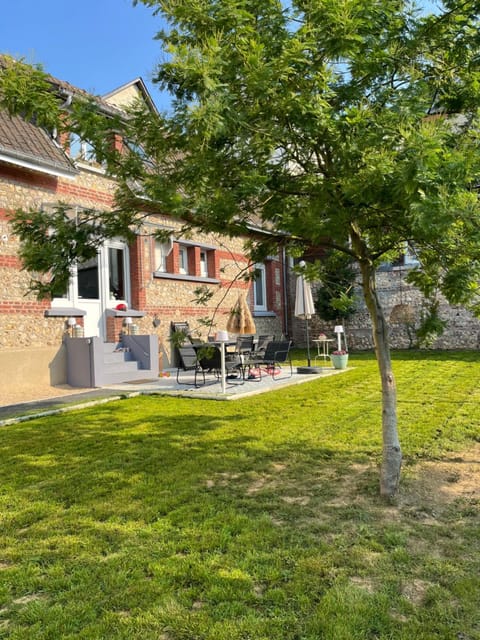 Garden, Garden, Balcony/Terrace, Garden view