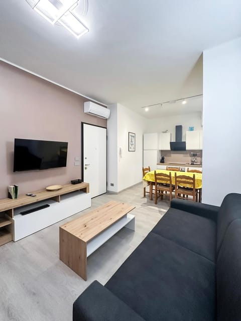 Corso Dante's Paradise Purple - Exclusive Apartment in Alassio Apartment in Liguria