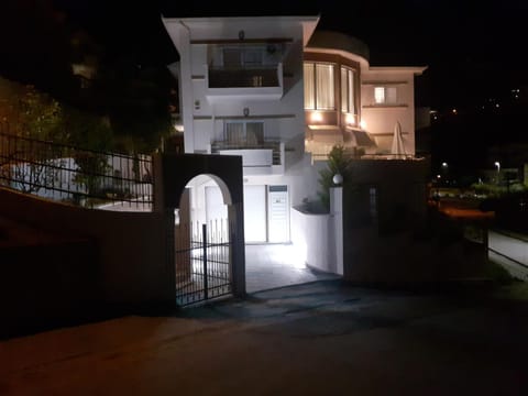 Property building, Night, Balcony/Terrace