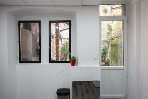 Property building, Patio, Patio