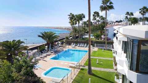 Bird's eye view, Sea view, Swimming pool