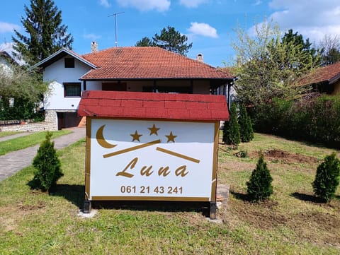 Property building, Property logo or sign