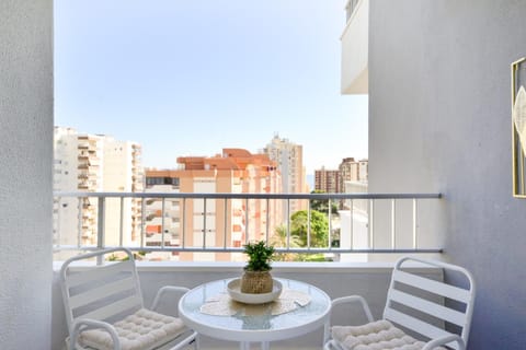 Apartamento de Diseño con Piscina cerca del Mar Apartment in Safor