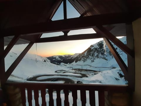 Mountain view, Sunrise