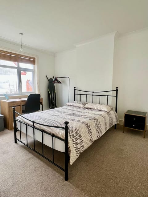 Cosy & comfortable home in the heart of Loughborough House in Loughborough