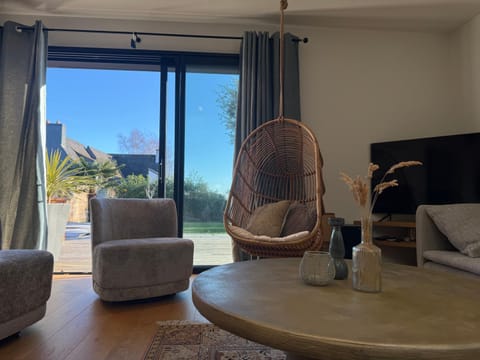 Maison Rivière House in Brittany