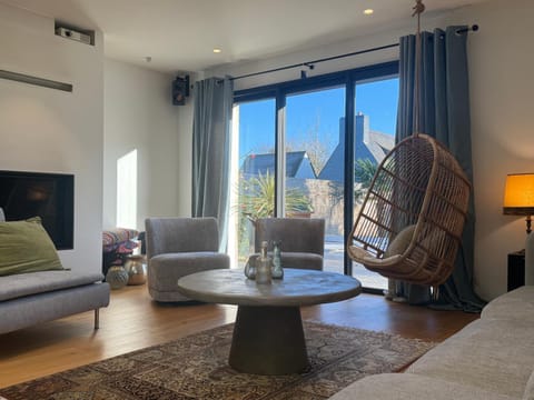 Maison Rivière House in Brittany