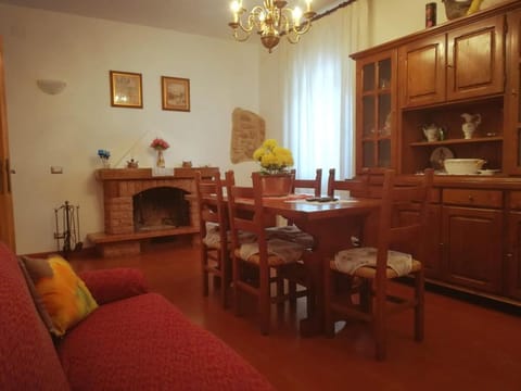 Appartamento Le Colombaie Apartment in Volterra