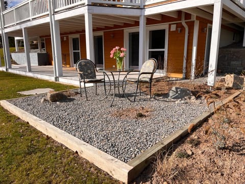 Property building, Balcony/Terrace