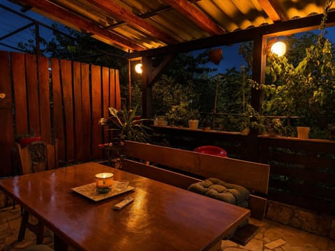 Night, Balcony/Terrace