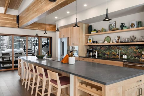 Saddle Horn Lane home House in Mountain Village