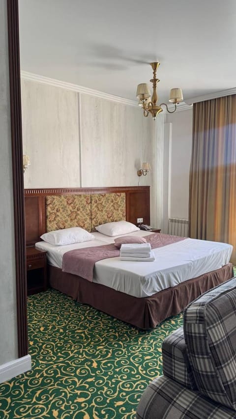 Bed, Photo of the whole room