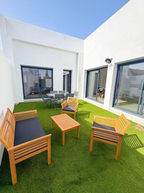 Patio, Garden