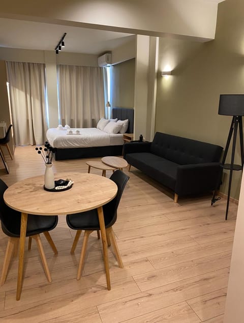 Living room, Dining area, Bedroom