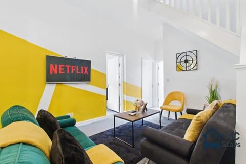 TV and multimedia, Living room, Seating area