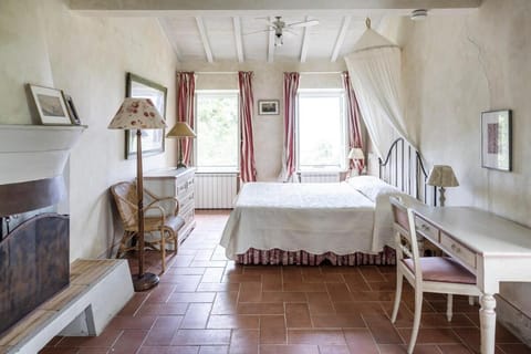 GOLDEN LUXE - Rifugio con vista mare e piscina in Toscana Villa in Pietrasanta