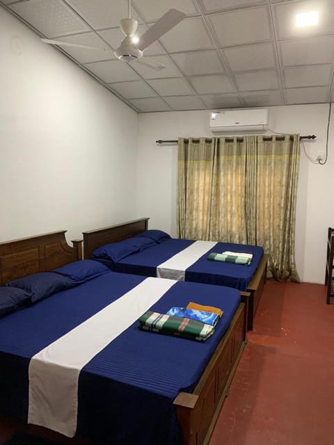 Bed, air conditioner