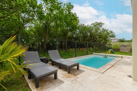 Patio, Garden, Pool view, Swimming pool, sunbed