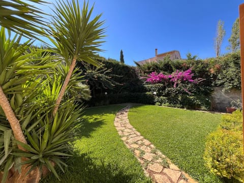 Garden, Garden