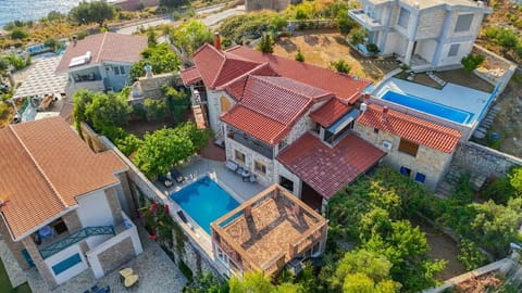 Property building, Day, Pool view, Sea view, Swimming pool