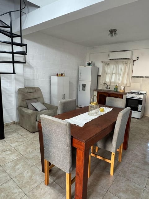 Kitchen or kitchenette, Seating area, Dining area