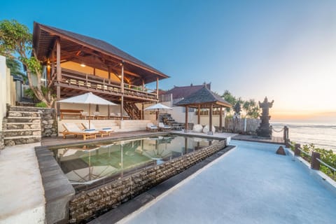 Property building, Pool view