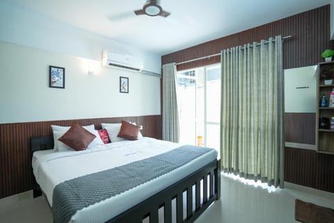 Bed, Bedroom, air conditioner