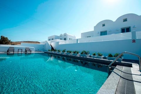 Pool view, Sea view, Swimming pool