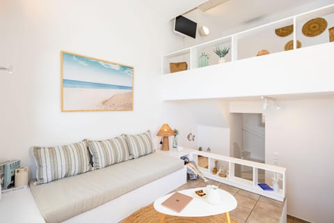 Sand Beach House, Naxos Stelida House in Naxos, Naxos and Lesser Cyclades, Greece