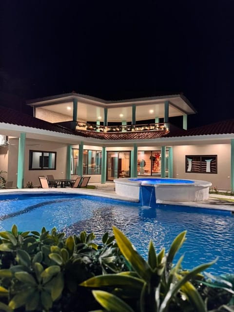 Night, Swimming pool