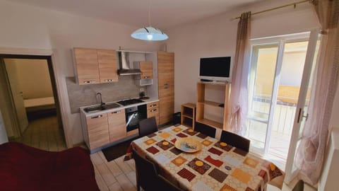 Oslo Apartment, a pochi passi dal mare RifA738 Apartment in San Benedetto del Tronto