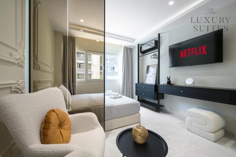 Bed, TV and multimedia