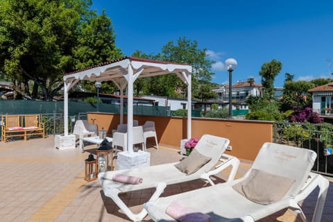 Patio, Spring, Day, Natural landscape, View (from property/room), Balcony/Terrace, sunbed