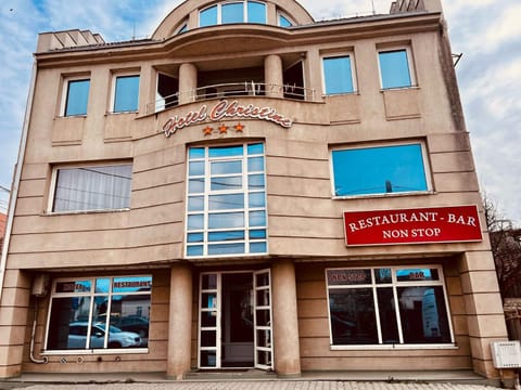 Property building, Facade/entrance, Street view