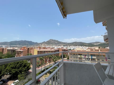 Apartamento Moderno a 1km De la playa de Benalmadena Apartment in Torremolinos
