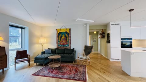 Kitchen or kitchenette, Living room