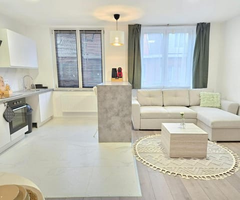 Kitchen or kitchenette, Living room, Seating area