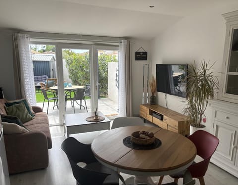 Sublime et paisible maison sur Bellegarde entre Nimes et Arles Apartment in Arles