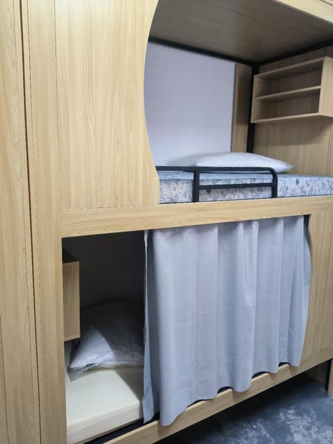 bunk bed