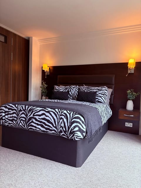 Seafront Apartment Azure Apartment in Poole