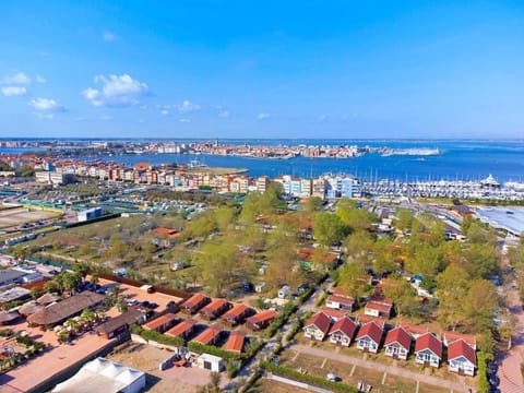 Bird's eye view, Sea view