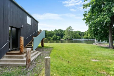 Property building, Natural landscape, Garden