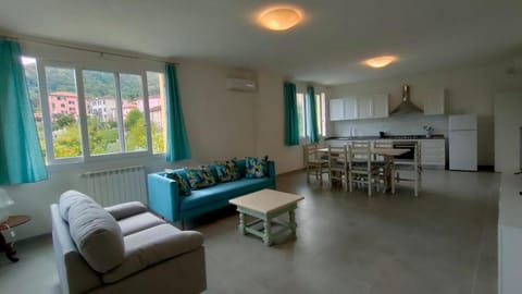 Casa al Castello fra Mare e Storia House in Ameglia