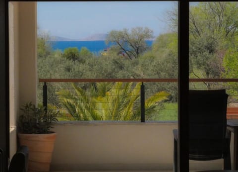 Natural landscape, Balcony/Terrace, Sea view