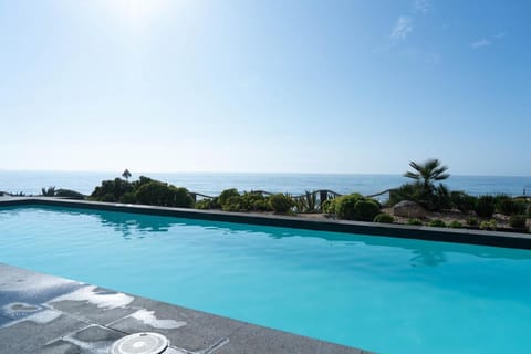 Sea view, Swimming pool