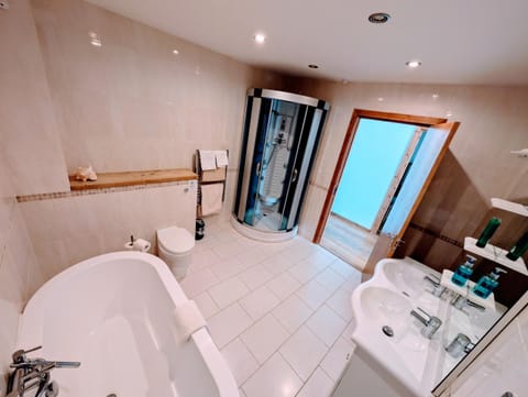 cellar cove Apartment in Perranporth